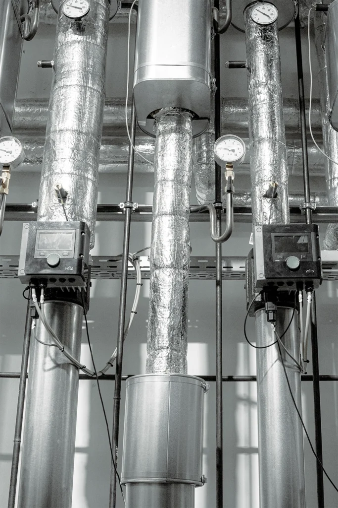Fortschrittliche Heizungstechnik mit präziser Temperaturregelung für eine energieeffiziente Wärmeversorgung